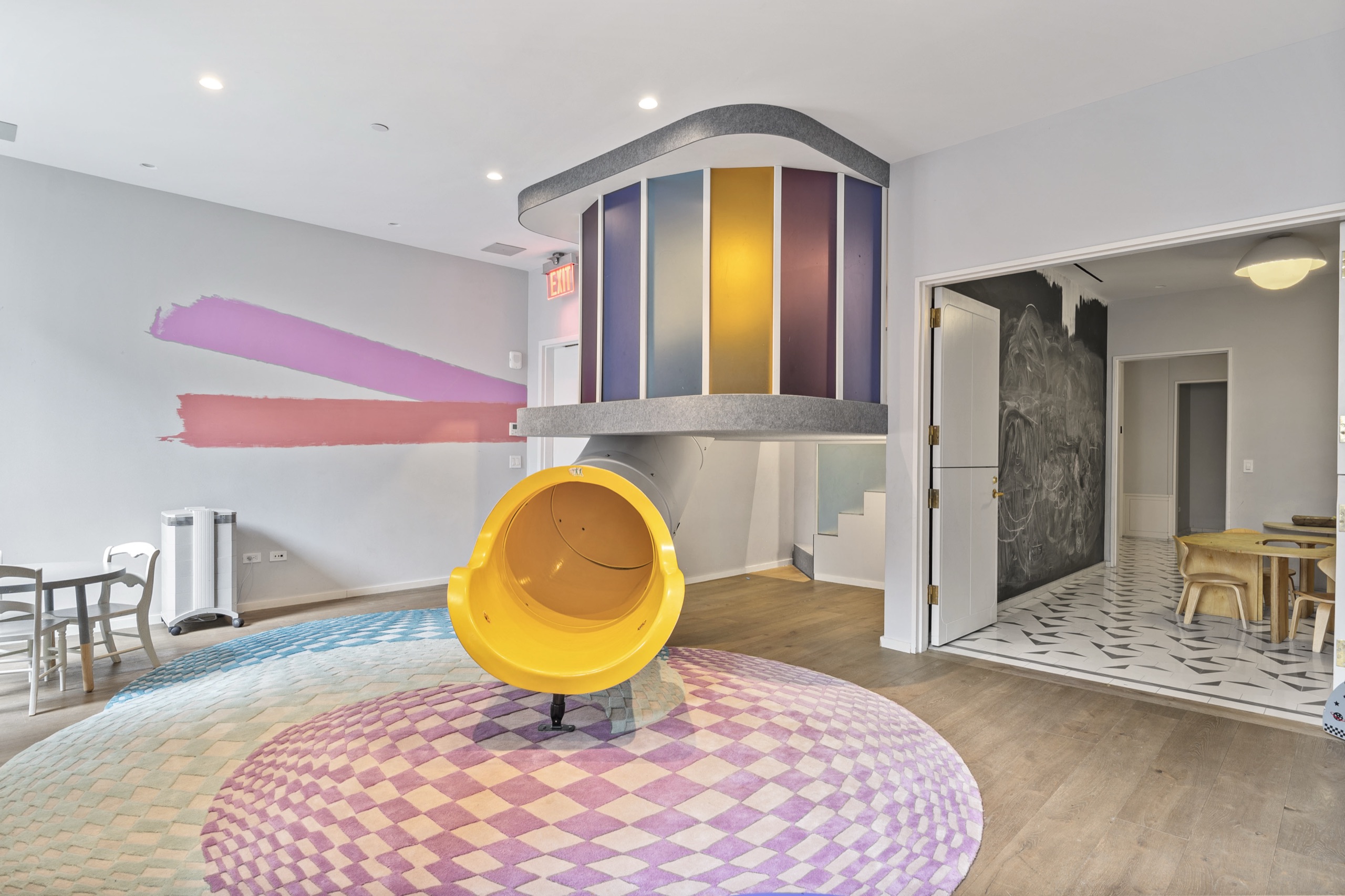 Upper East Side Residence — frame 20