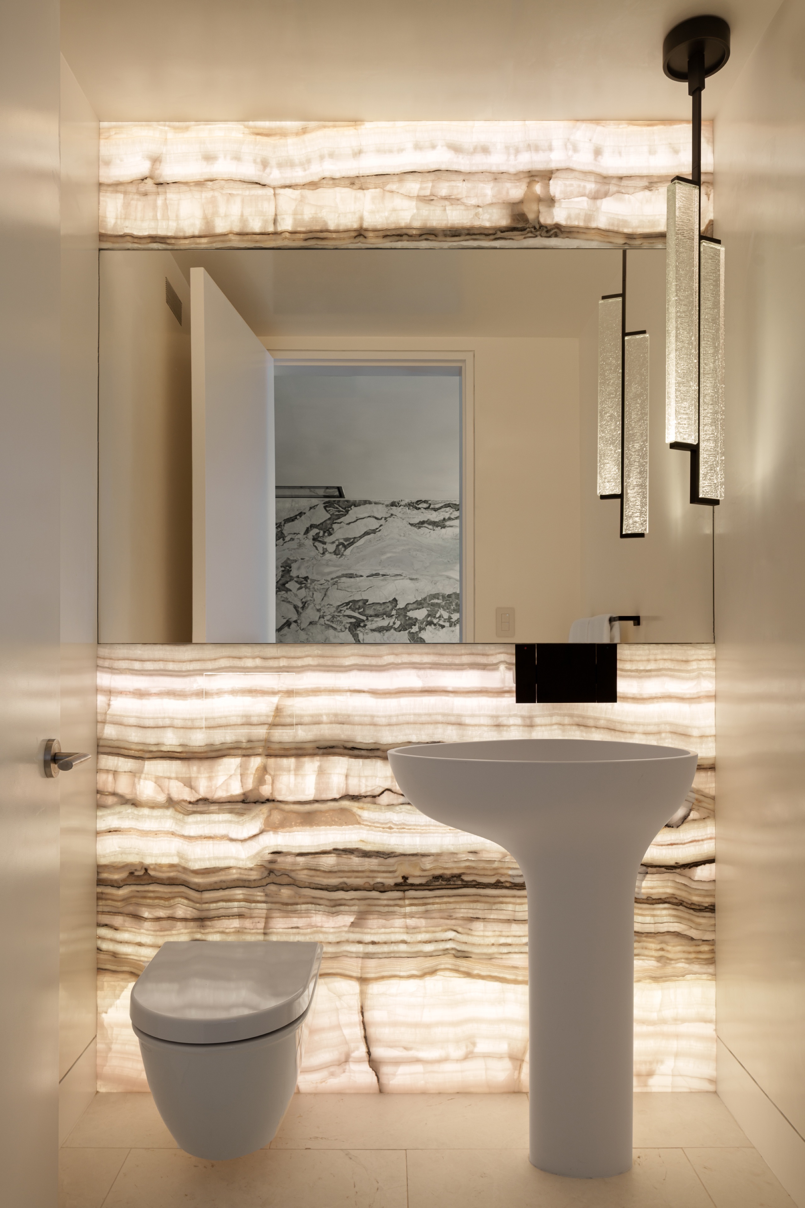 Upper West Side Residence — frame 23