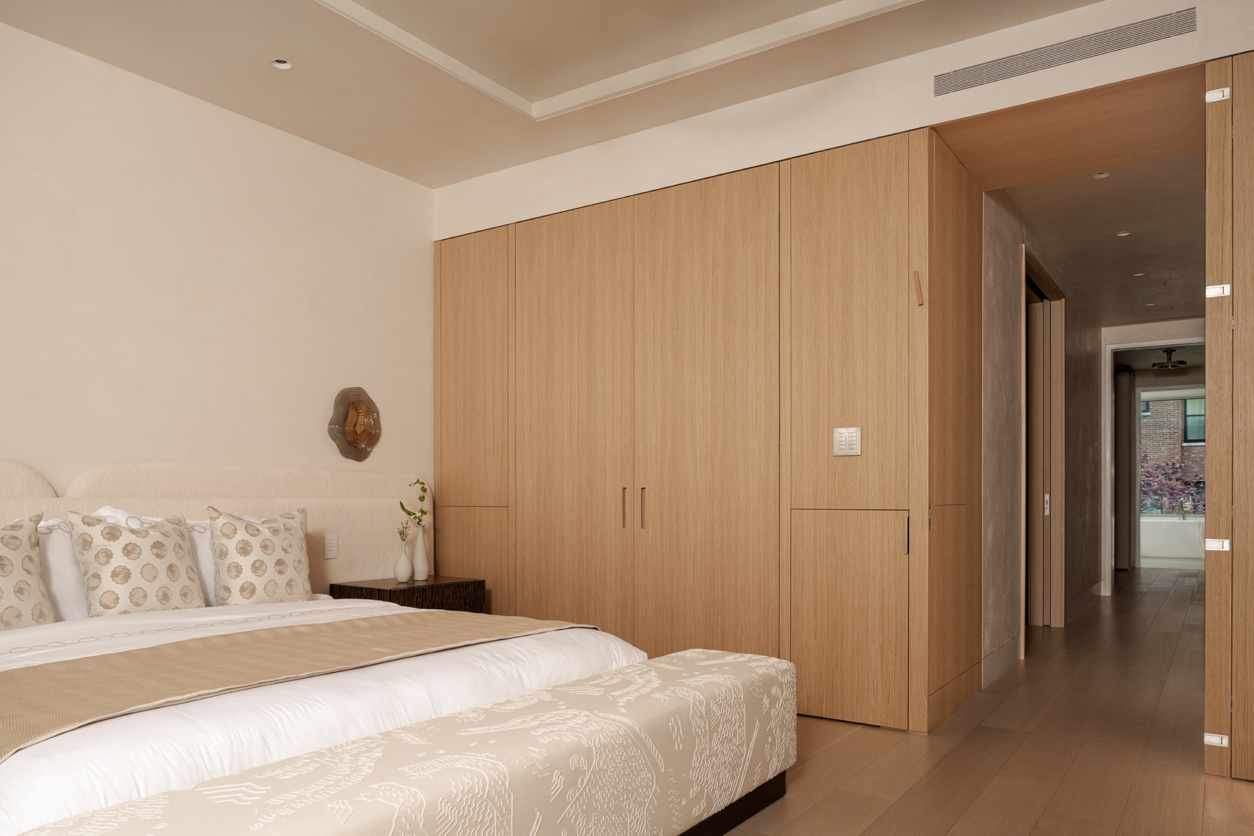 Upper West Side Residence — frame 24