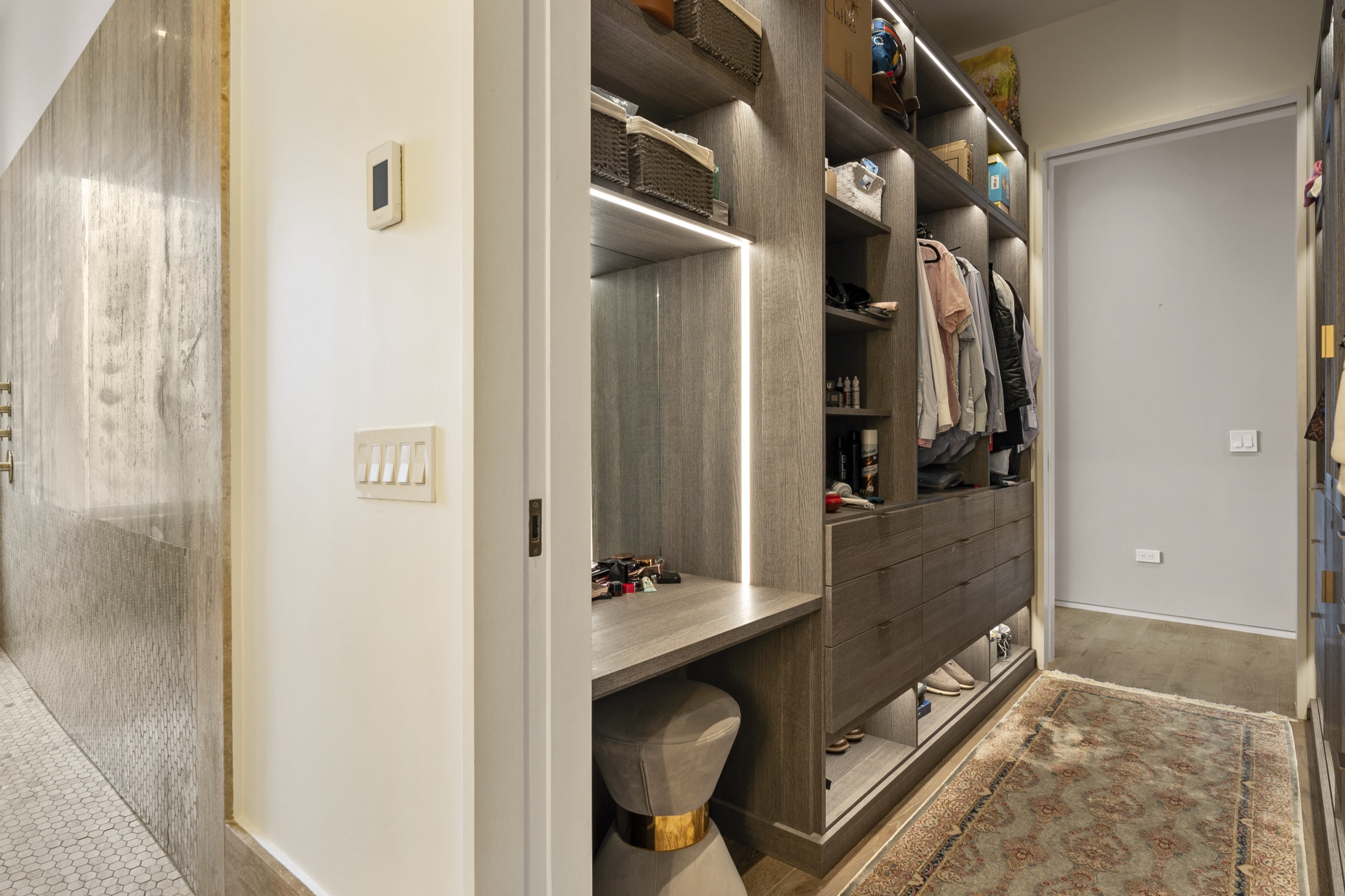 Upper East Side Residence — frame 25