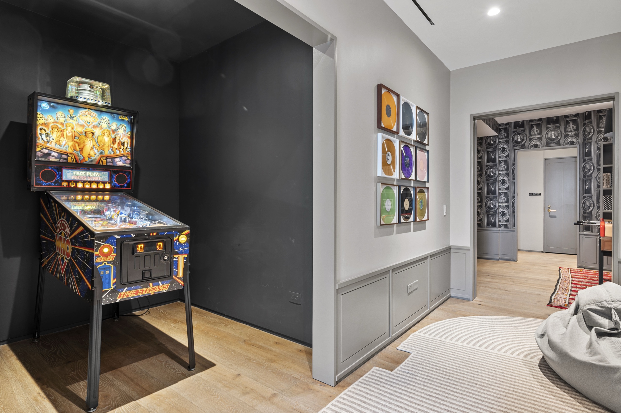Upper East Side Residence — frame 24