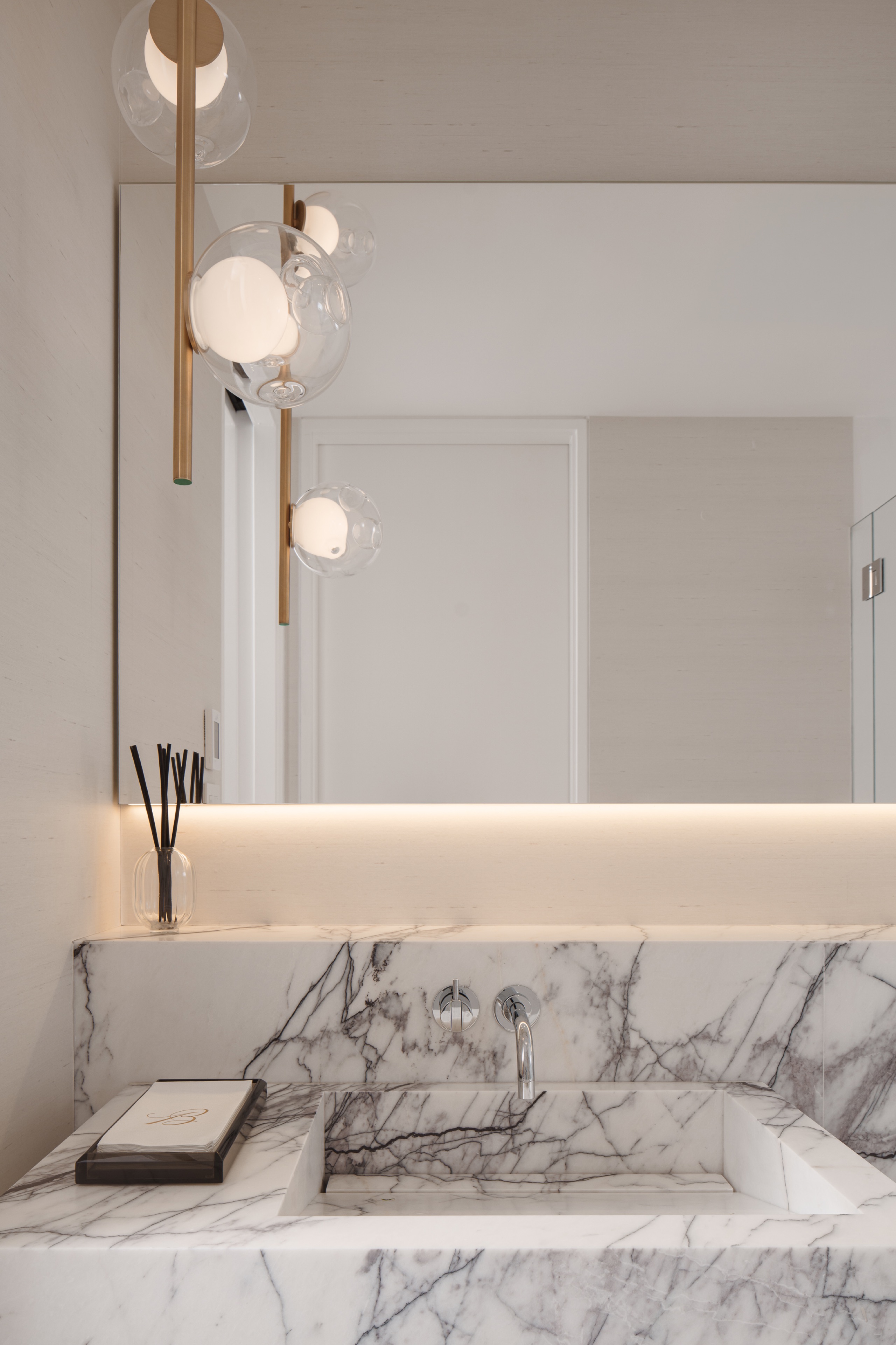 Upper West Side Residence — frame 33