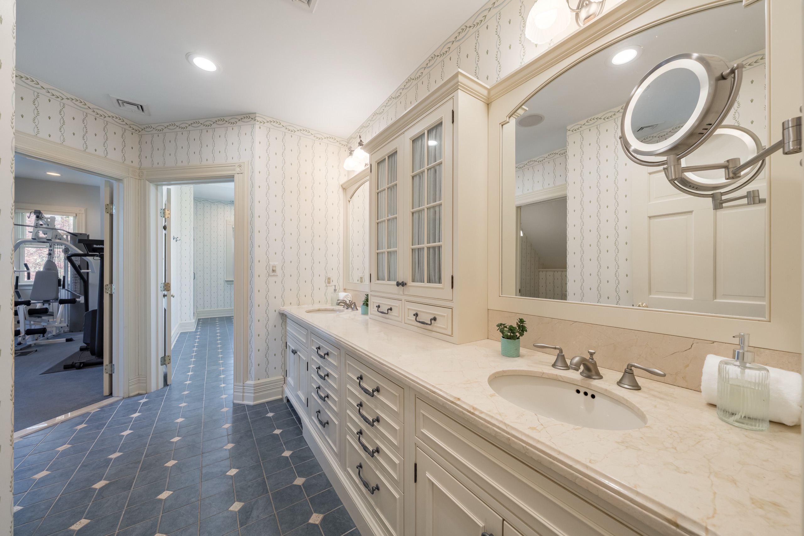 Nutley Victorian — frame 34