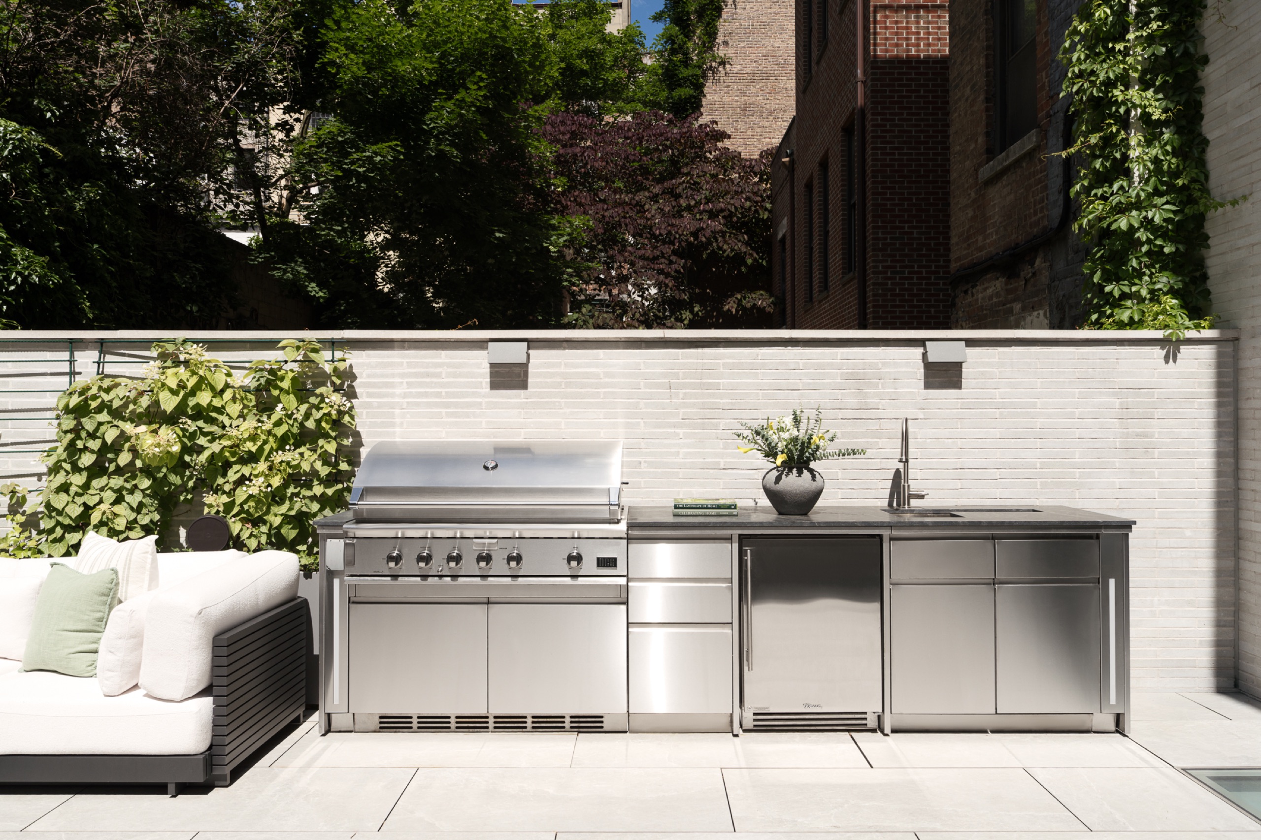 Upper West Side Residence — frame 40