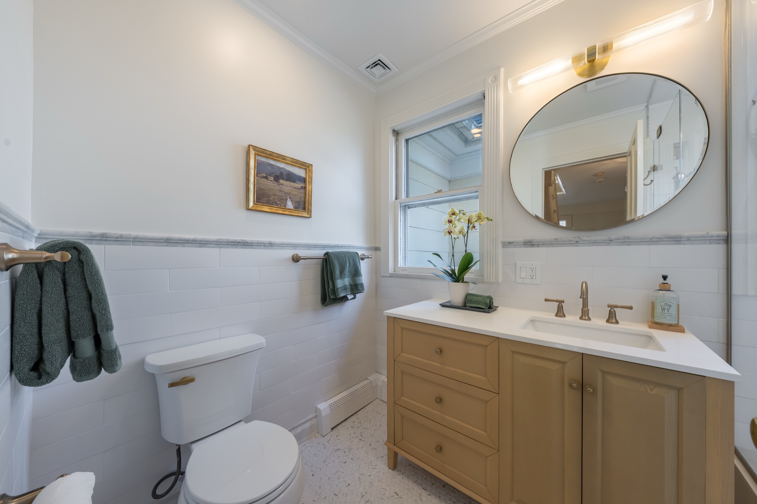 Nutley Victorian — frame 40