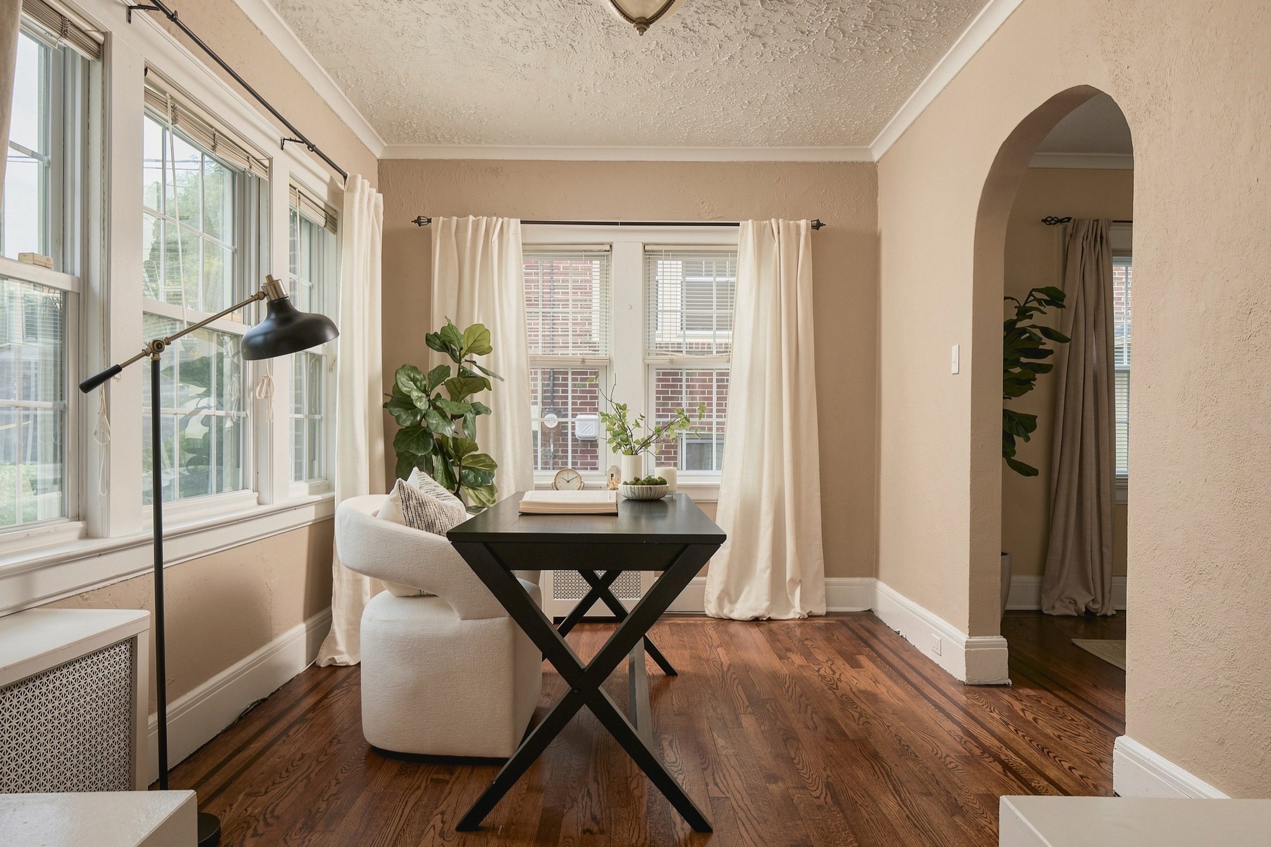 South Orange Tudor — frame 13