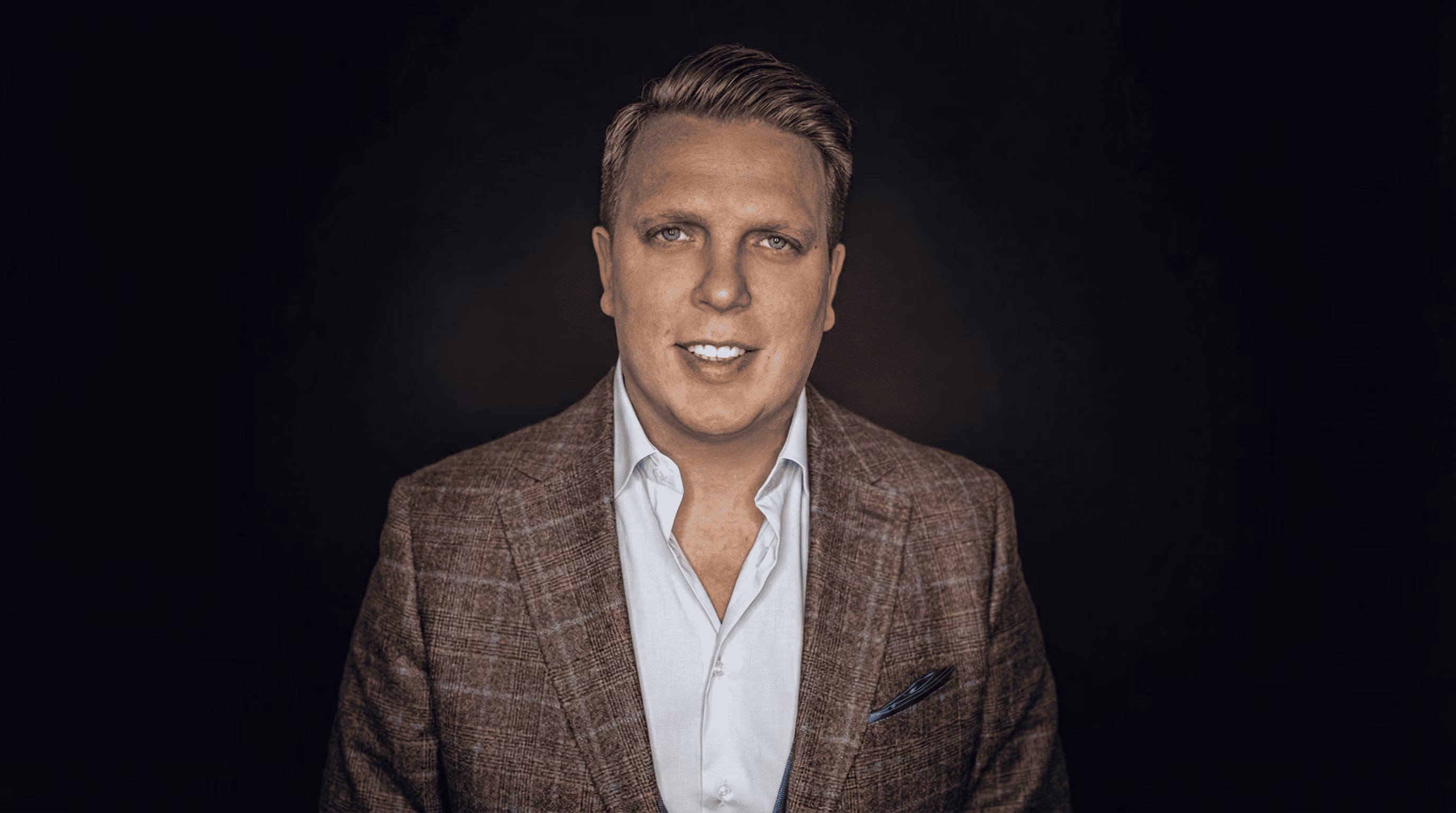 Sebastian von locals Immobilien, Kunde von marton.ai