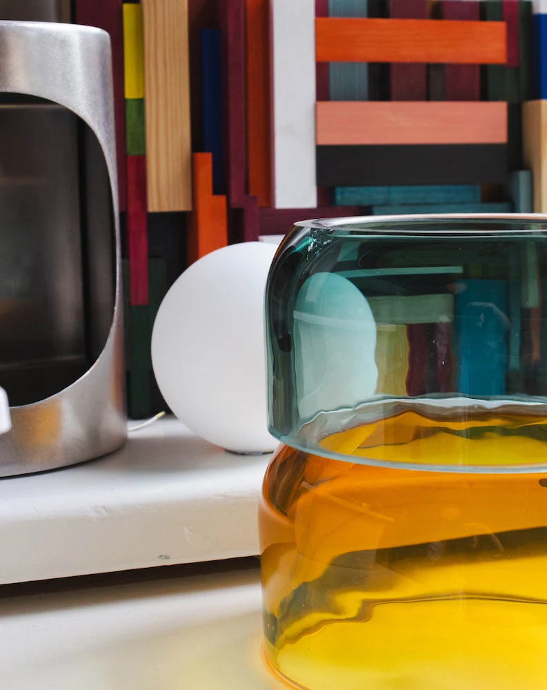 Various glass, wooden and metal objects.
