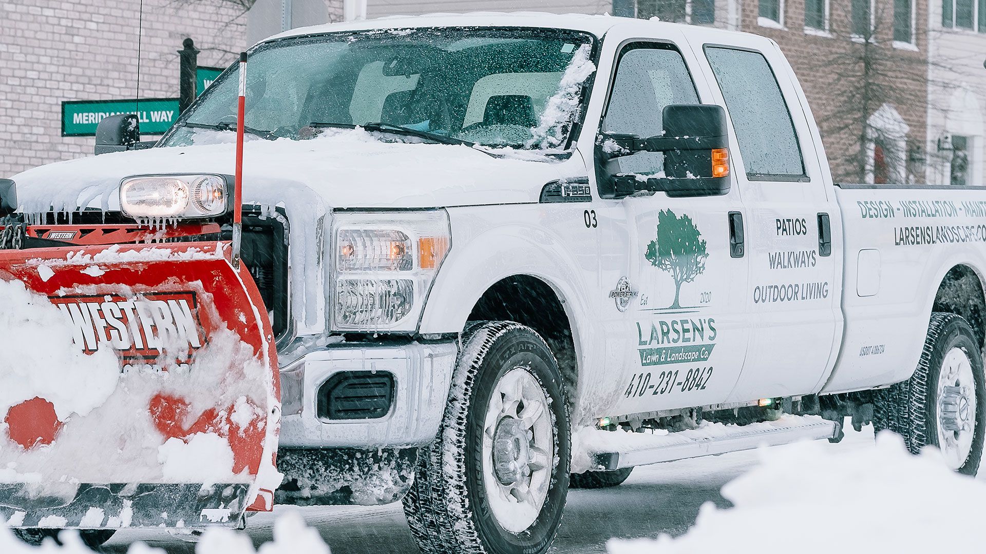 Professional winter maintenance near me by Larsen’s Lawn & Landscape.