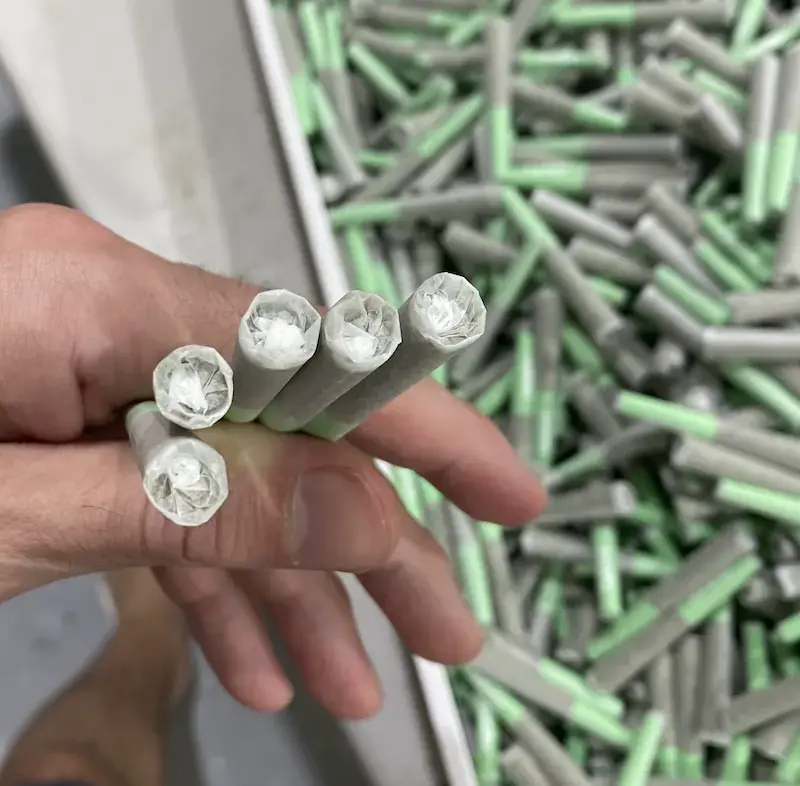 Automated Pre-roll Finisher Crowns Twist Cut Tamp