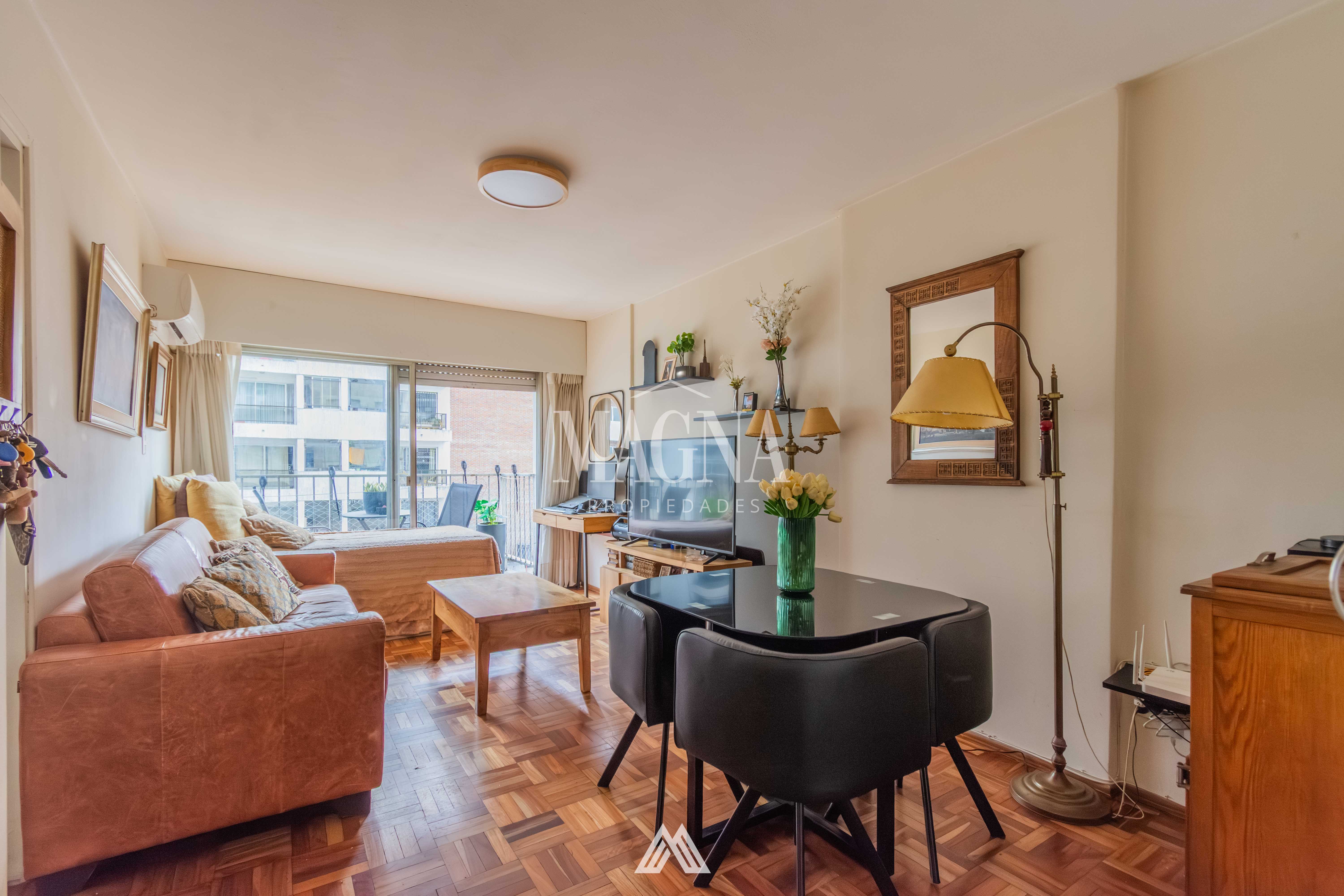Apartamento en venta en Pocitos 2 dormitorios, 2 baños y balcón