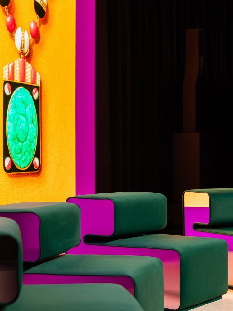 Emerald Lounge Seating