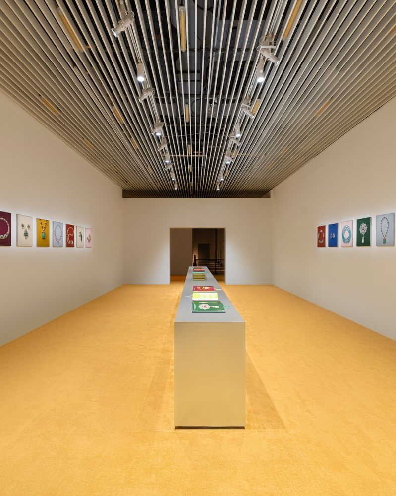 Linear Exhibition Gallery