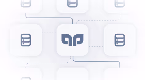 Icono central con un diseño abstracto conectado mediante líneas a varios íconos de bases de datos.