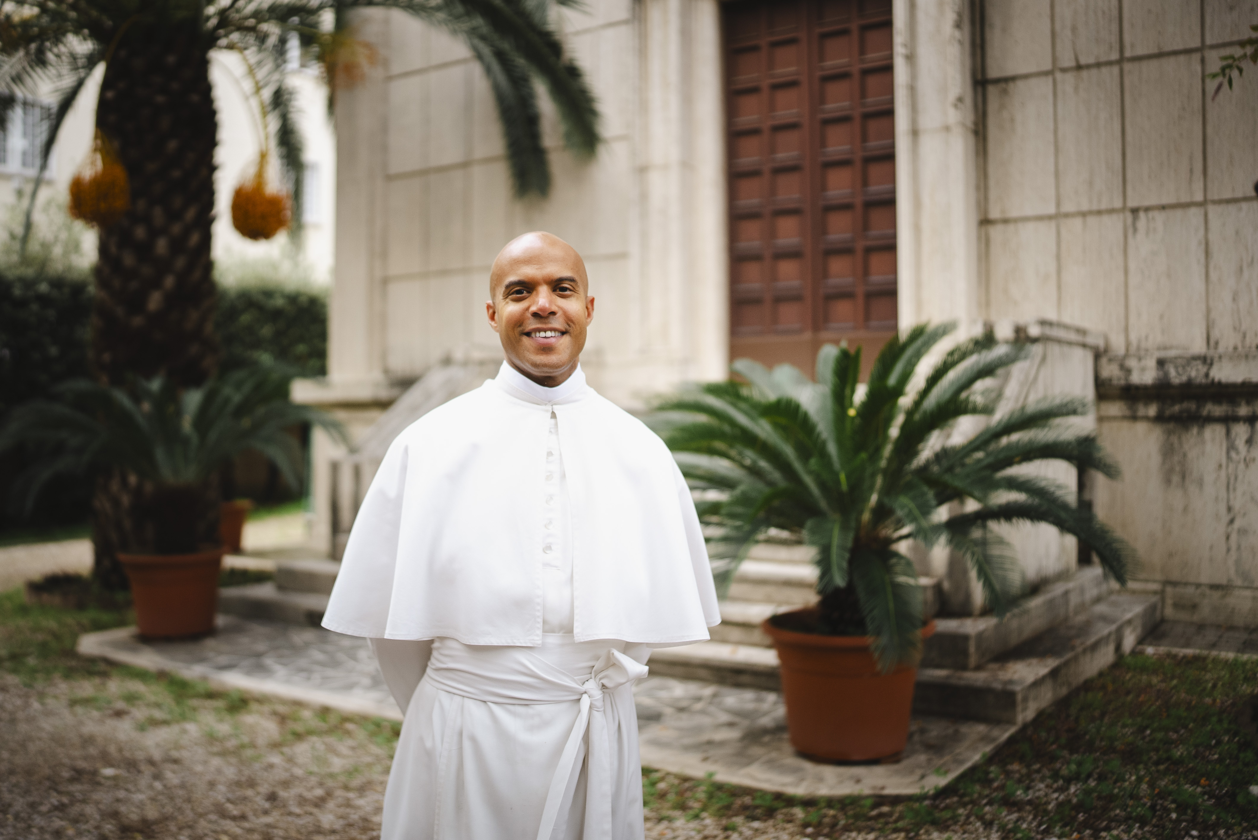 A priest of Collegio San Norberto