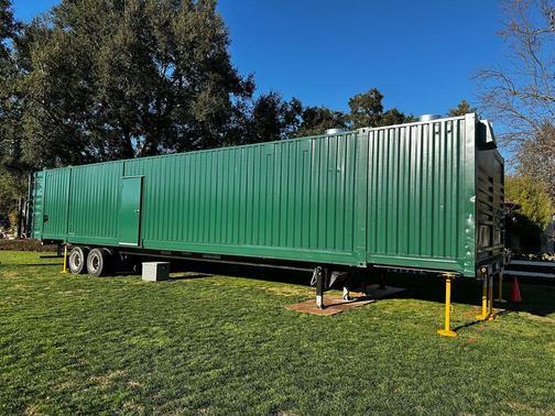 mobile kitchen hotel and resorts