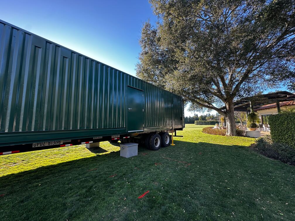 mobile kitchen exterior 