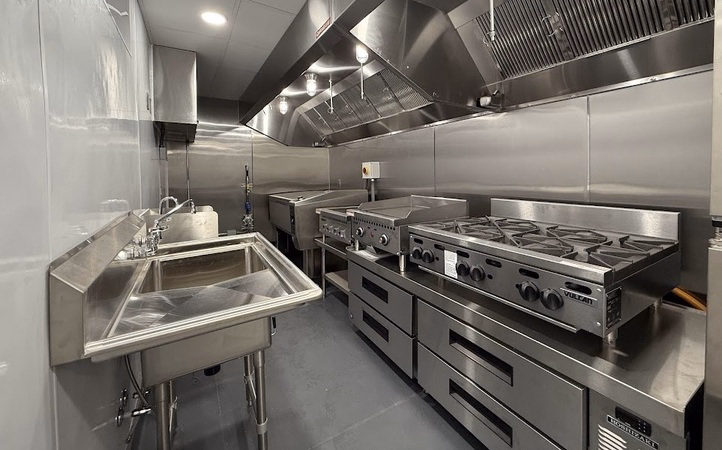 mobile kitchen during recovery 