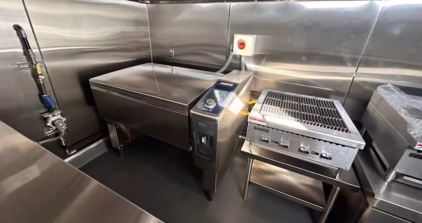 mobile kitchen equipment