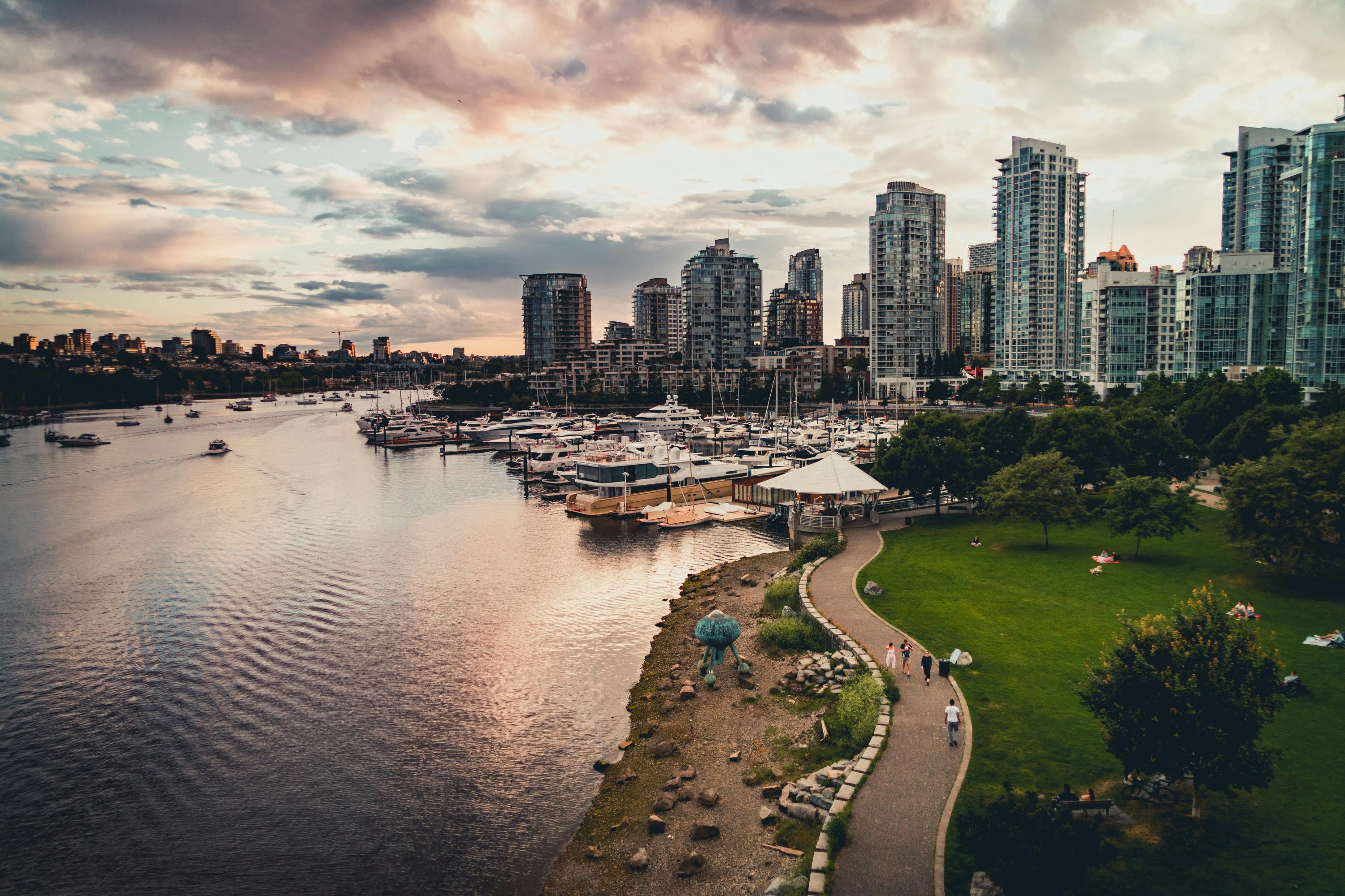 Vancouver Apartments and Housing (NO SPAM)