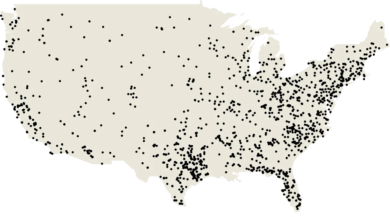 United states map showing scatter dots visualization of reach, heavily dotted on the east & west coasts, with more scattered dots across the more rural states.