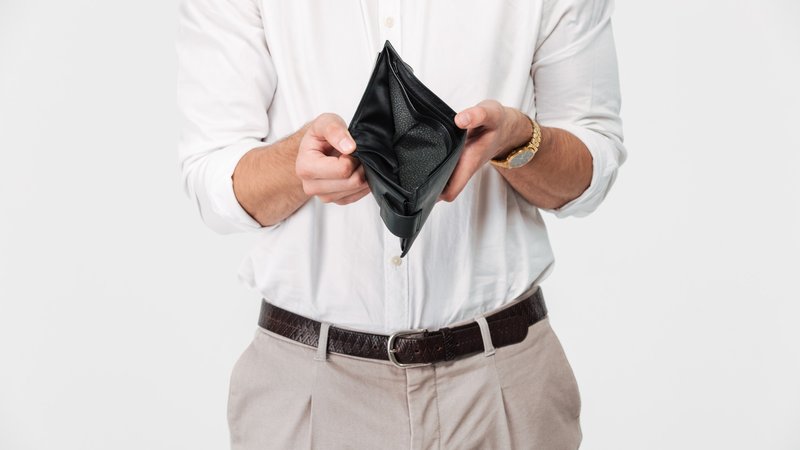Losing money as a consultant