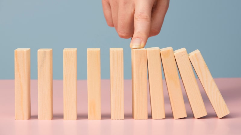 Bringing on time boundaries