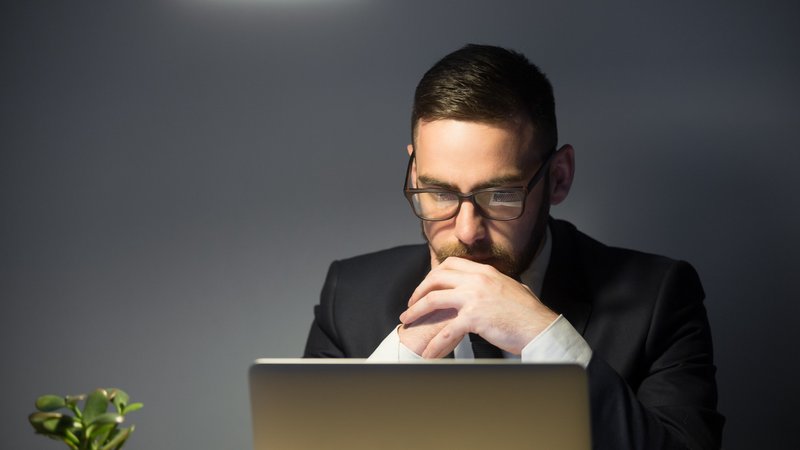 Employee trying to achieve a deep work focus