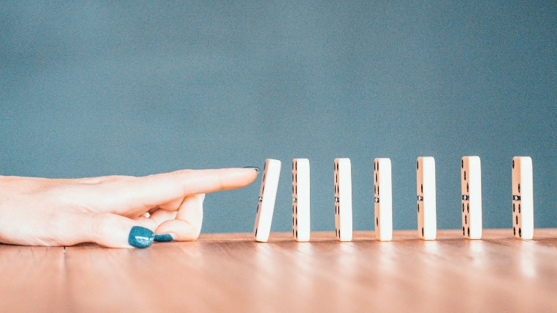 Defining tasks in sequence using the PERT method