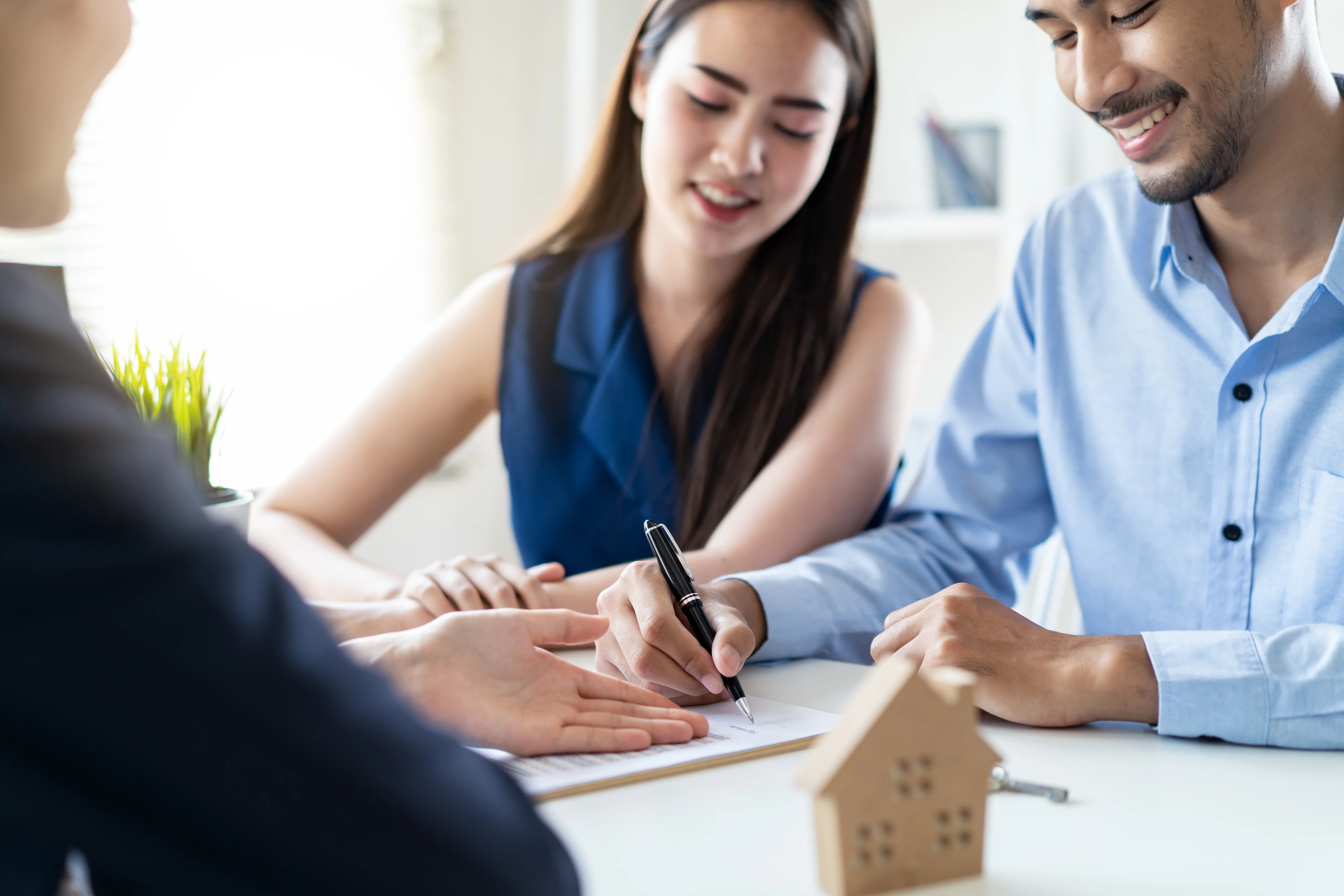 Fixed-rate vs Adjustable-rate Mortgage Pros and Cons