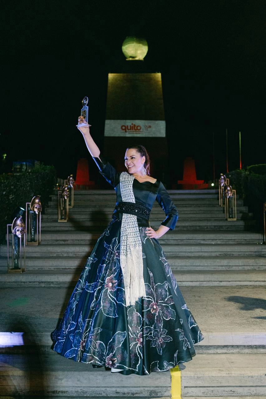 Imagen de galería de fotos del evento Awards 2024 de bodas y eventos Net Bodas&Eventos, capturando momentos destacados y premiaciones que reflejan la excelencia en la organización de celebraciones inolvidables.