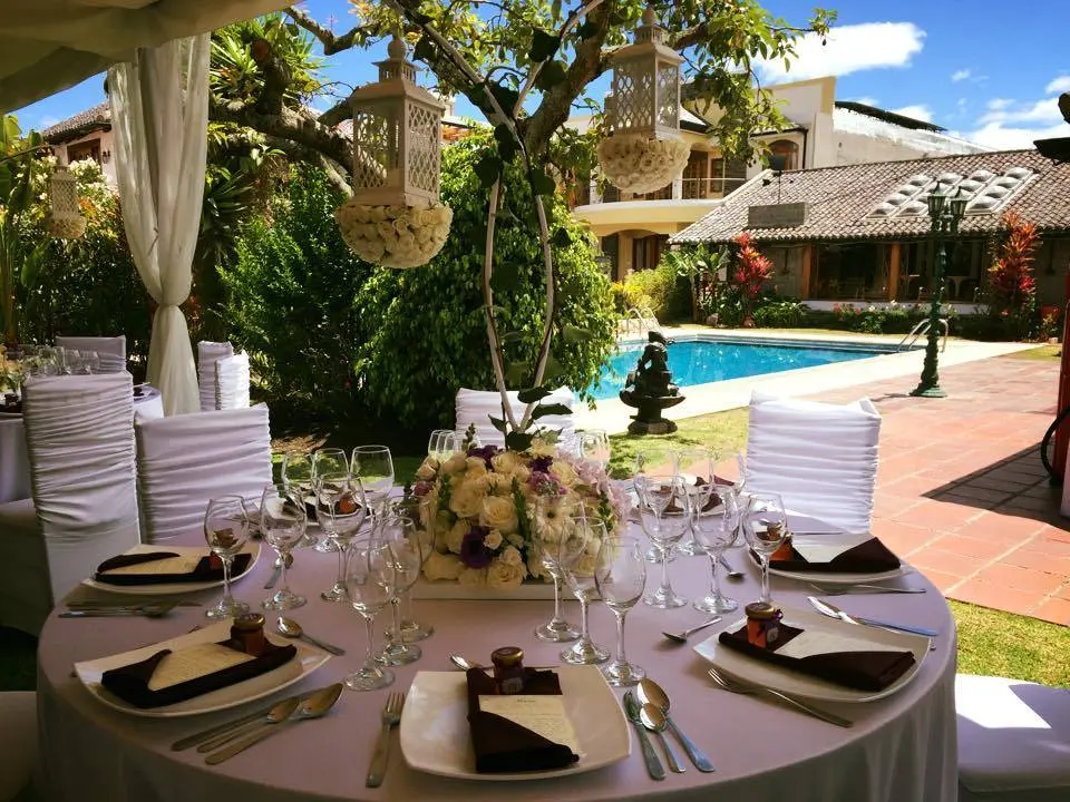 Imagen del slider superior en la página del proveedor de Net Bodas&Eventos, que destaca la innovación y calidad en bodas y eventos, invitando a descubrir servicios únicos y experiencias inolvidables.