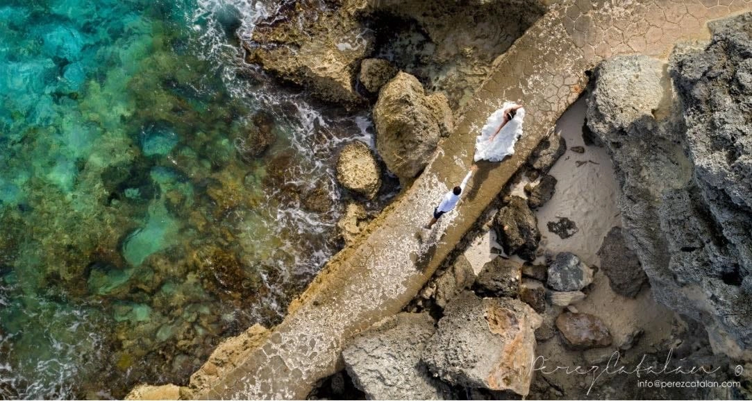 Imagen del slider superior en la página del proveedor de Net Bodas&Eventos, que destaca la innovación y calidad en bodas y eventos, invitando a descubrir servicios únicos y experiencias inolvidables.