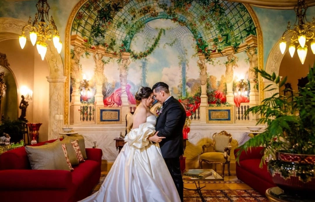 Imagen del slider superior en la página del proveedor de Net Bodas&Eventos, que destaca la innovación y calidad en bodas y eventos, invitando a descubrir servicios únicos y experiencias inolvidables.