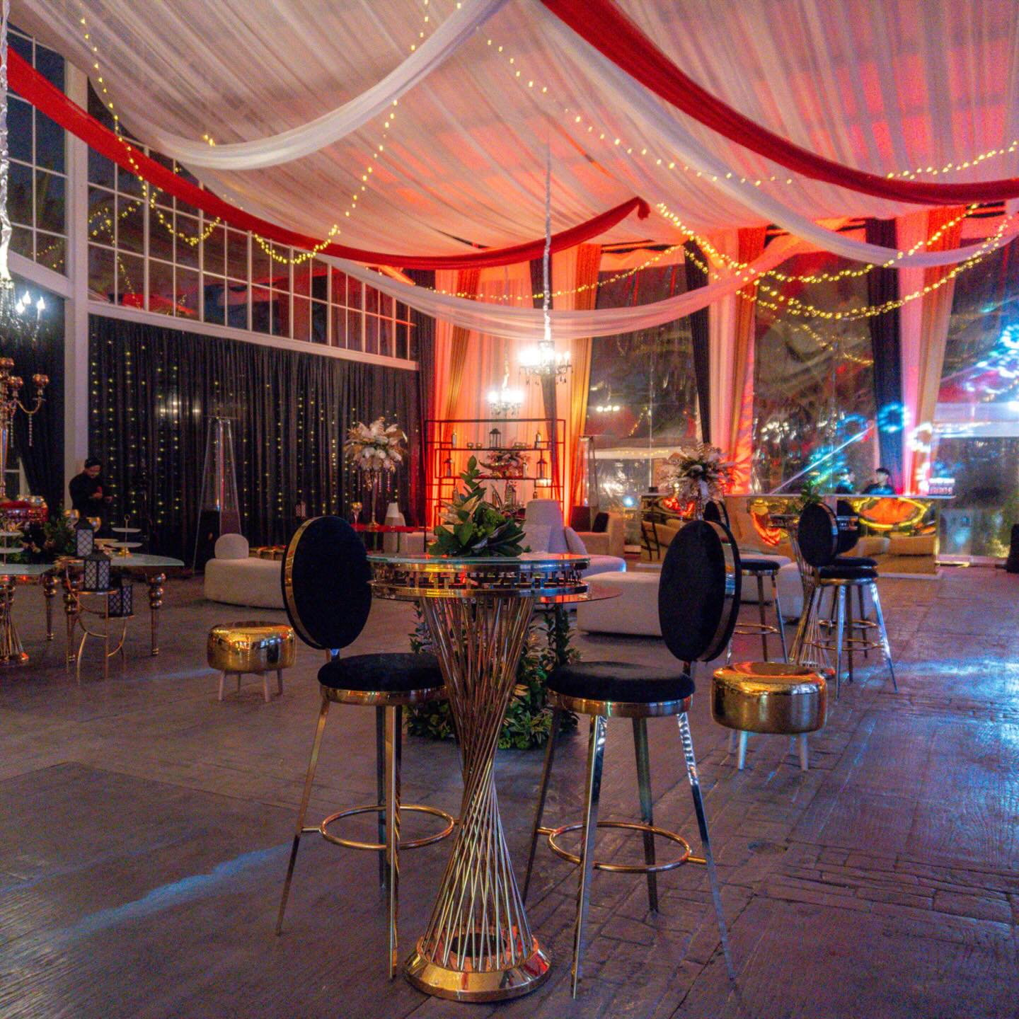 Imagen de la galería de fotos en la página del proveedor de la comunidad de bodas y eventos de Net Bodas&Eventos, que muestra momentos destacados y trabajos creativos para inspirar celebraciones inolvidables.