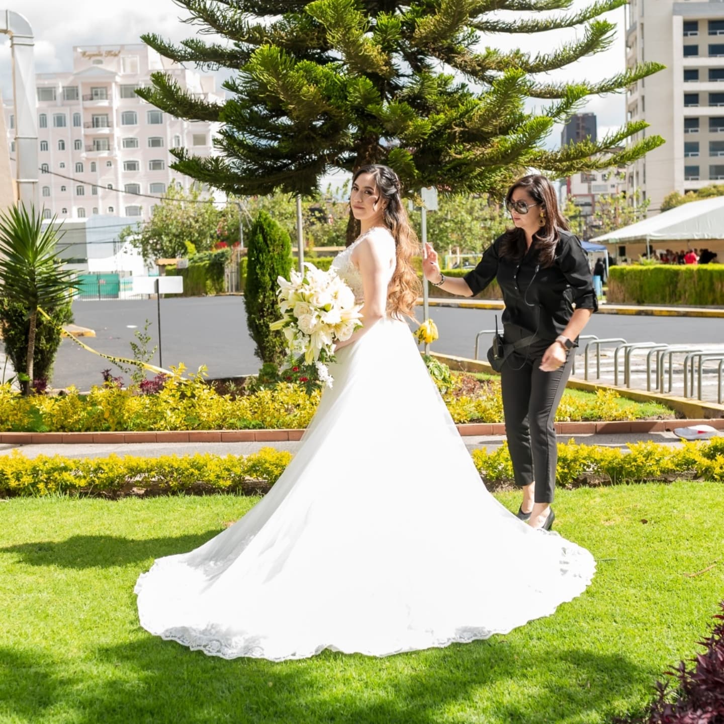 Imagen de la galería de fotos en la página del proveedor de la comunidad de bodas y eventos de Net Bodas&Eventos, que muestra momentos destacados y trabajos creativos para inspirar celebraciones inolvidables.