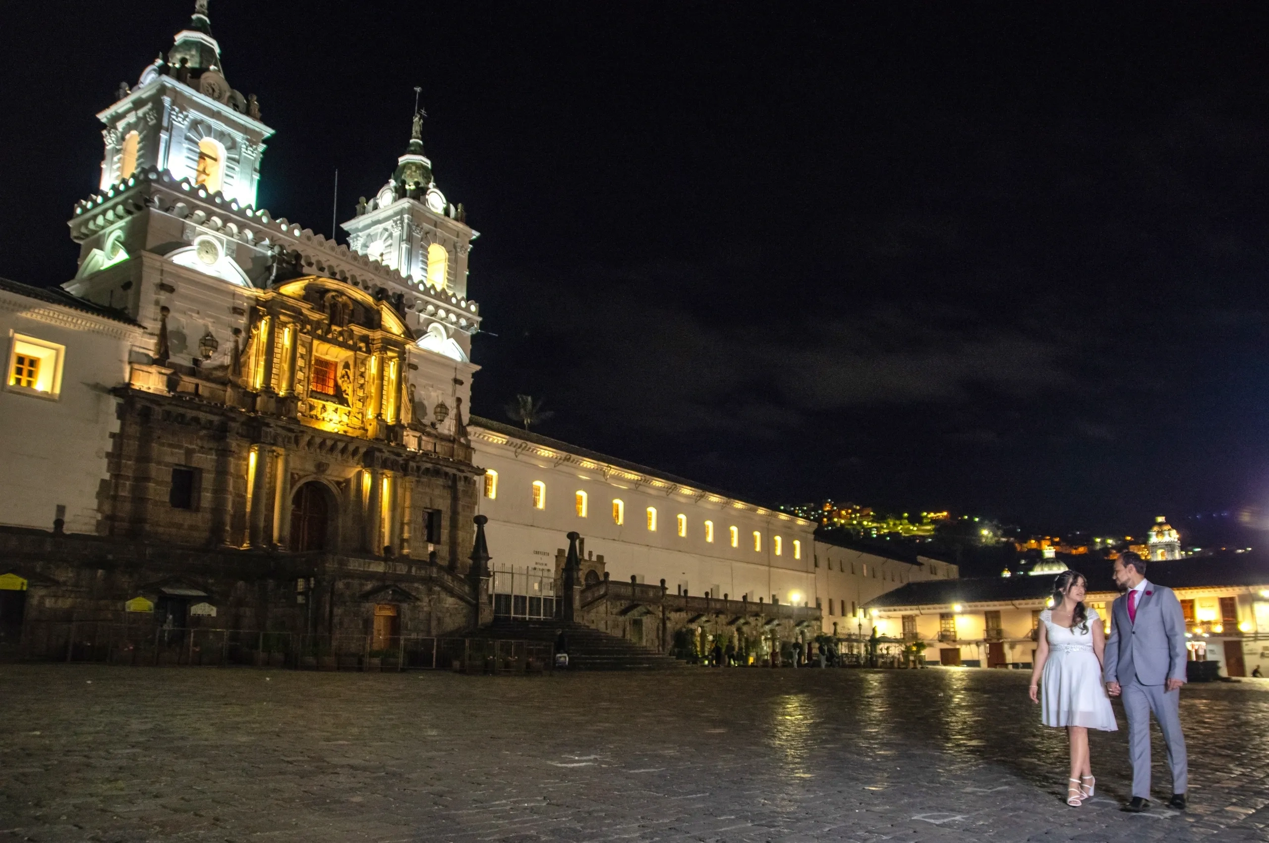 Imagen del slider superior en la página del proveedor de Net Bodas&Eventos, que destaca la innovación y calidad en bodas y eventos, invitando a descubrir servicios únicos y experiencias inolvidables.