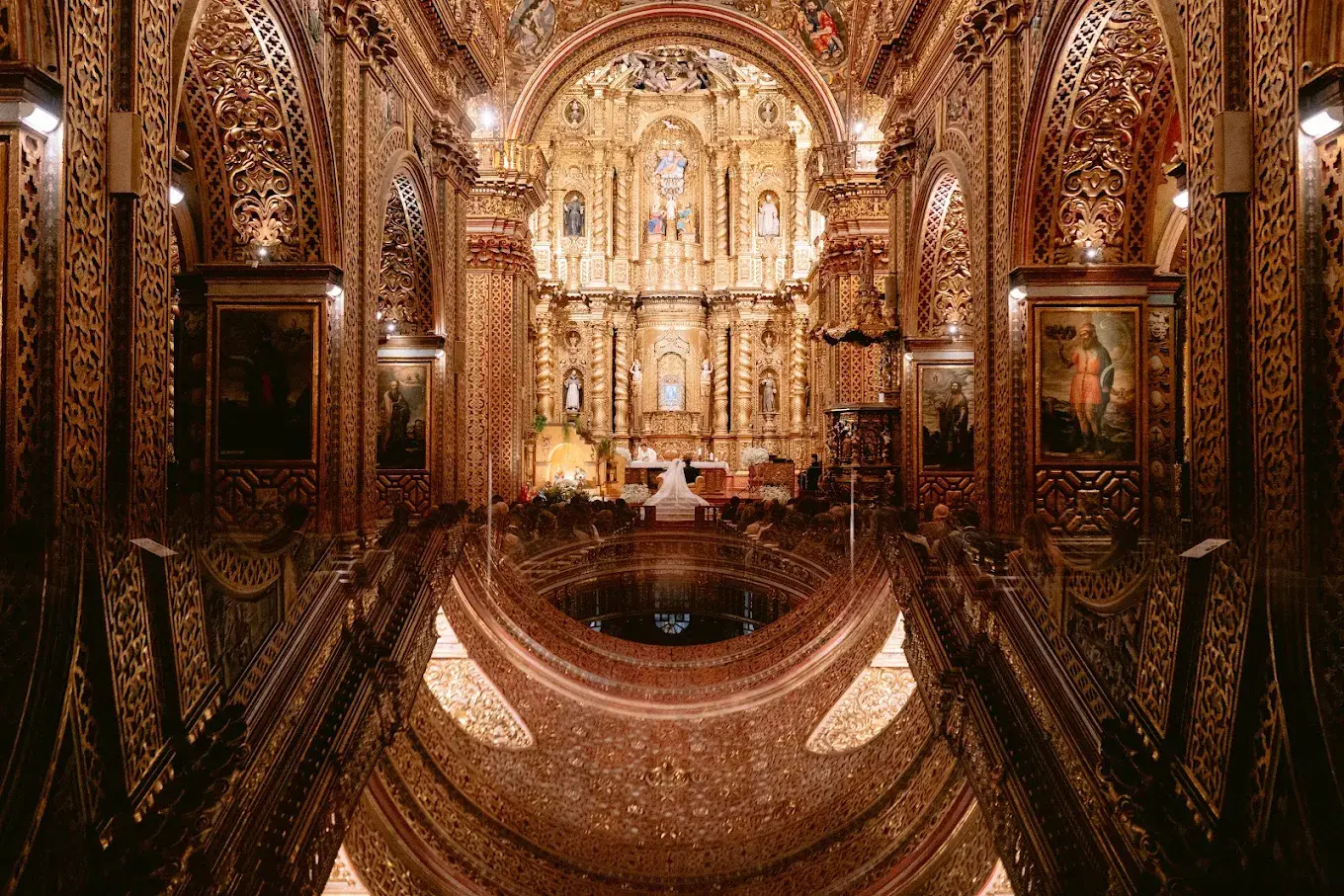 Imagen del slider superior en la página del proveedor de Net Bodas&Eventos, que destaca la innovación y calidad en bodas y eventos, invitando a descubrir servicios únicos y experiencias inolvidables.