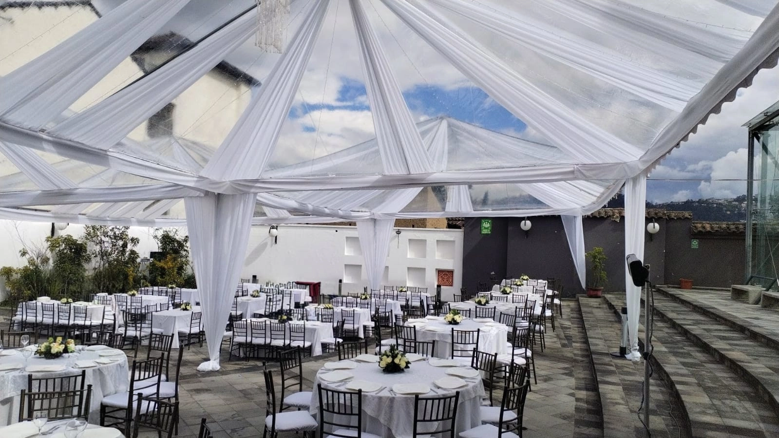 Imagen de un proveedor top en bodas y eventos de Net Bodas&Eventos, destacando su calidad y experiencia para crear celebraciones únicas e inolvidables.