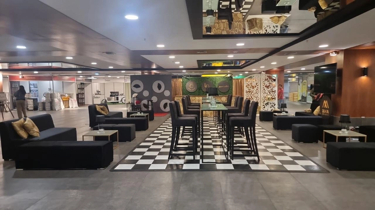 Imagen del slider superior en la página del proveedor de Net Bodas&Eventos, que destaca la innovación y calidad en bodas y eventos, invitando a descubrir servicios únicos y experiencias inolvidables.