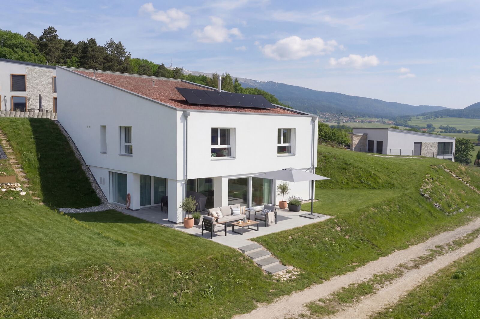 Une maison pensée pour la famille - grand terrain de 860 m2
