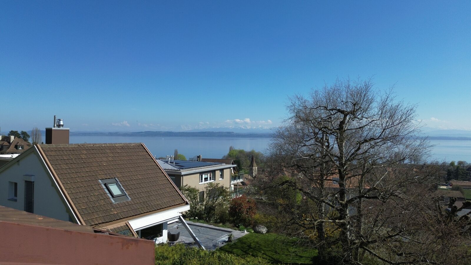 Vue lac et qualité de vie inégalée!