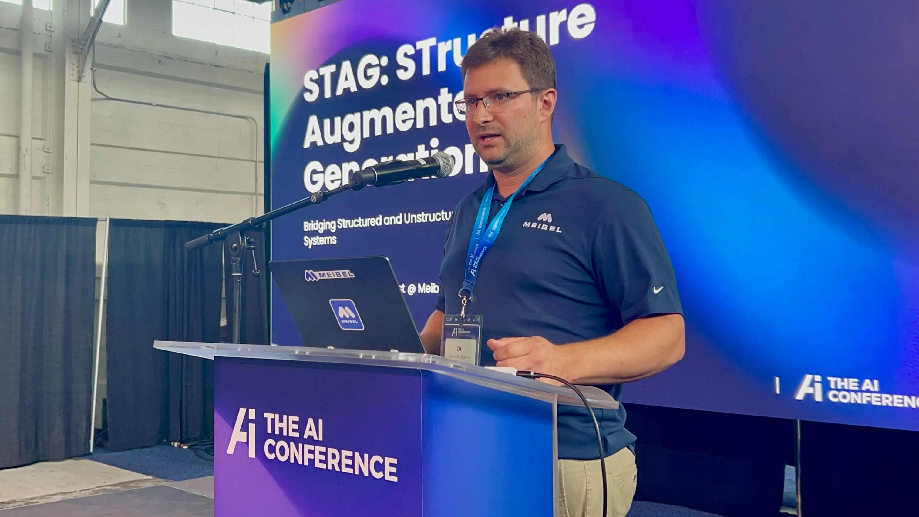 Structure Augmented Generation: Bridging Structured and Unstructured Data for Enhanced RAG Systems