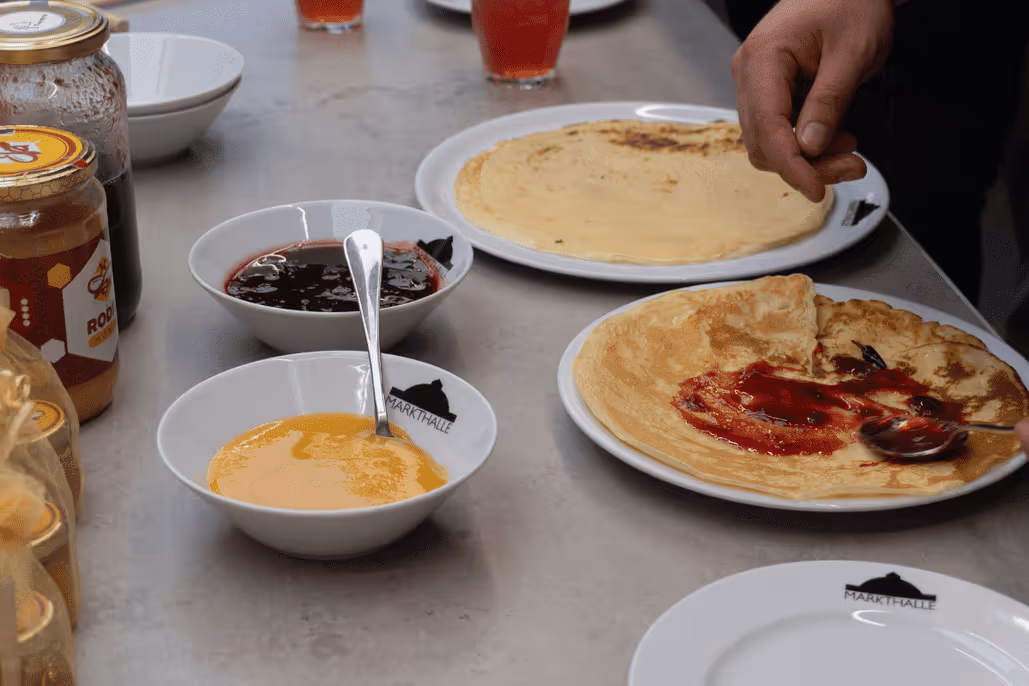 Atelier sur les crêpes ukrainiennes à la Markthalle de Bâle