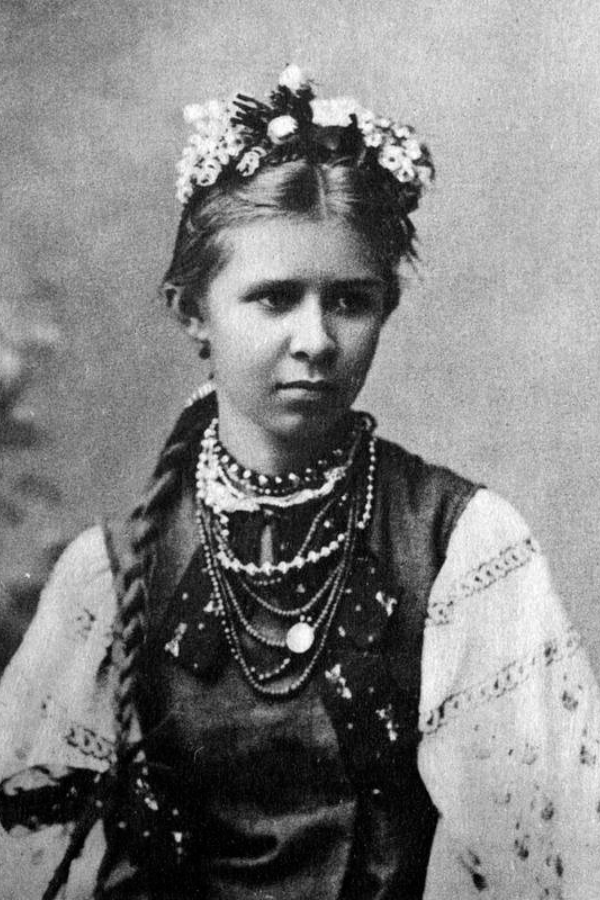 Lesya Ukrainka in vyshyvanka, 1888, Wikipedia