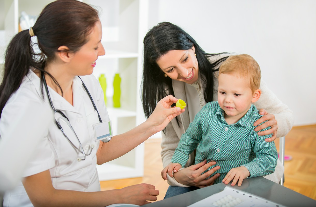 Jakie objawy infekcji u dzieci wymagają interwencji pediatrycznej w domu?