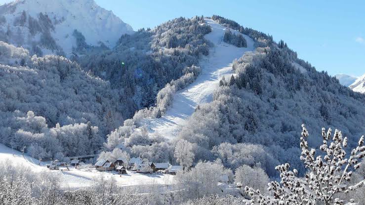 Station de ski Saint-Colomban-des-Villards - Alpes du Nord, France