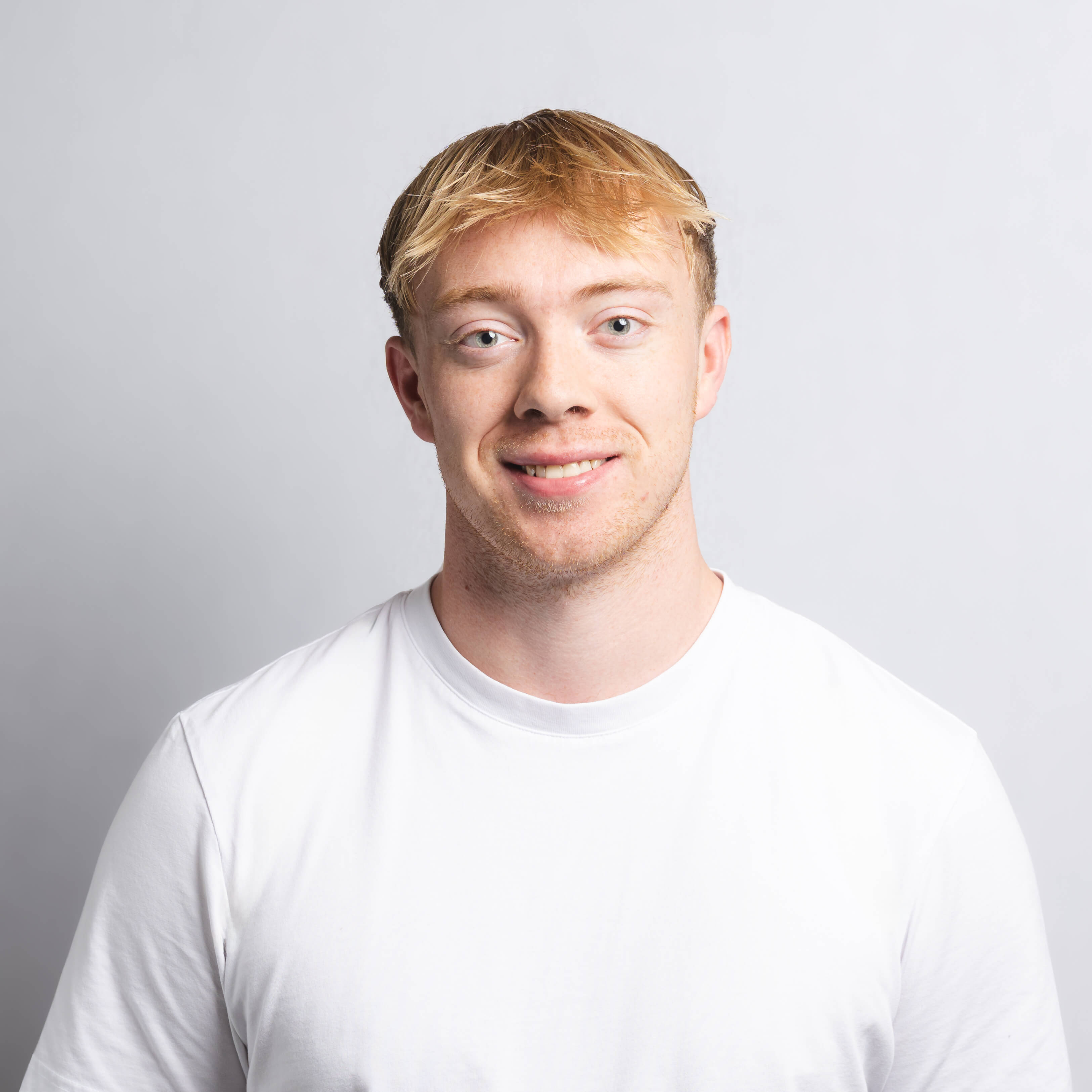 Product Consultant - Alex