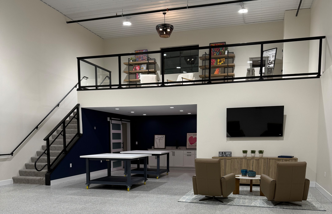 Fully Furnished 30'x60' Garage Condo - Unit 9