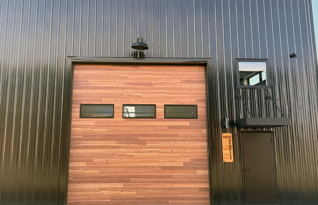 30 x 60 Condo - Unit 2011